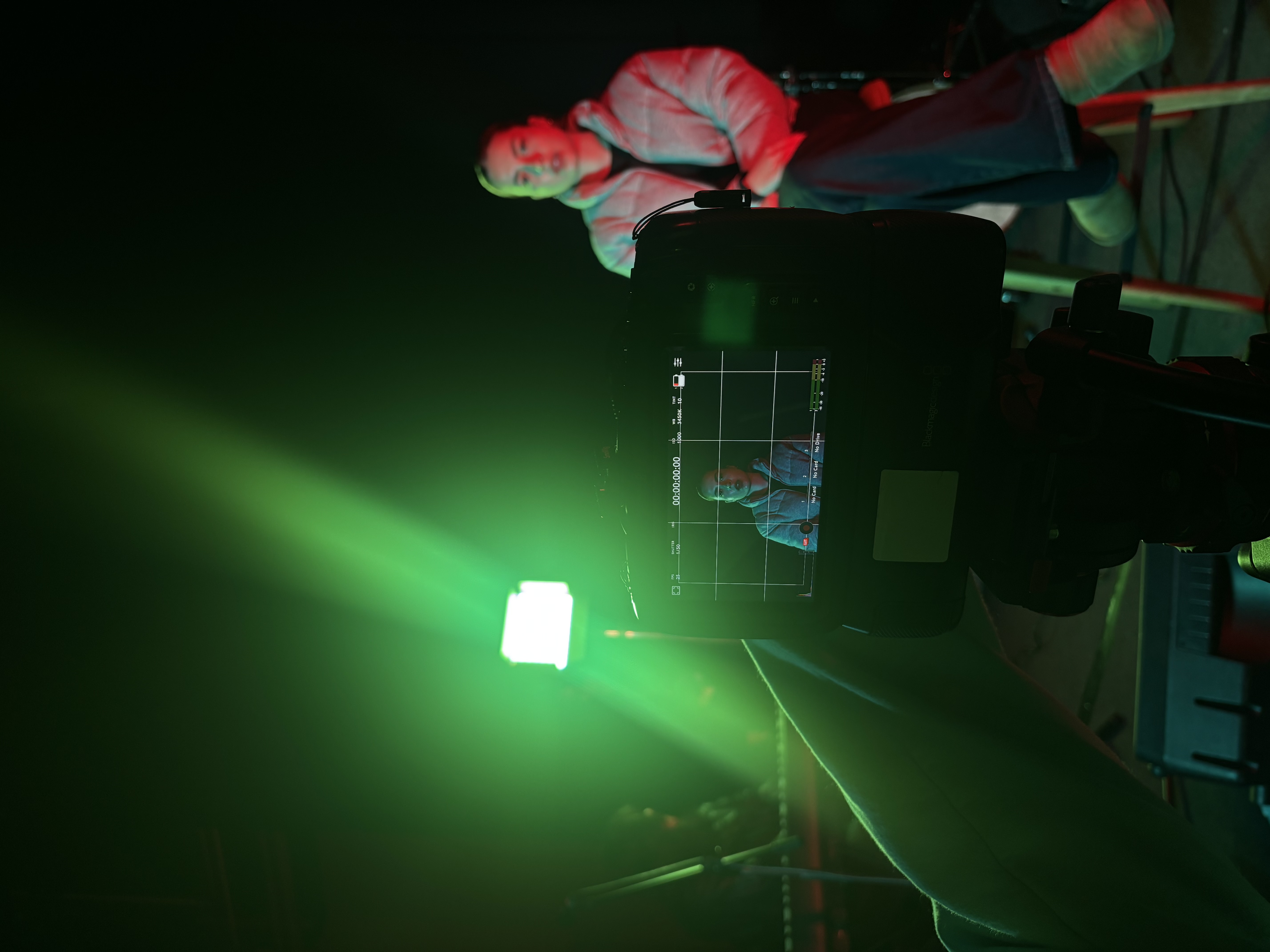 Behind the scenes 4